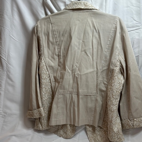 Chico's Cream Striped Women's Jacket - Picture 4 of 6